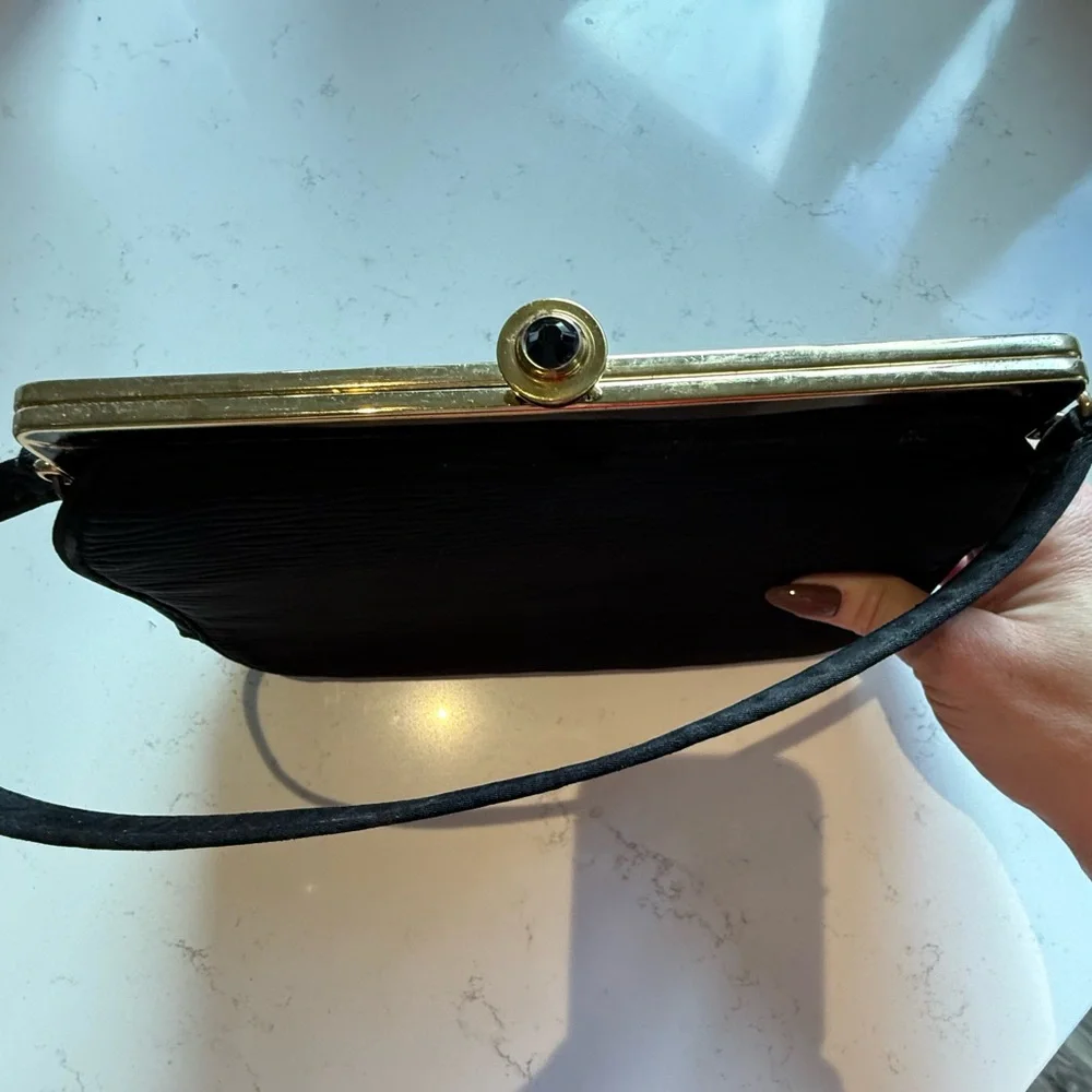 Vintage Meyers Made in USA Elegant Black Women's Handbag - Picture 6 of 9